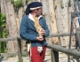 140-4084_img